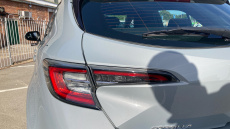 Toyota Corolla 1.8 VVT-i Hybrid Icon Tech 5dr CVT Hybrid Hatchback